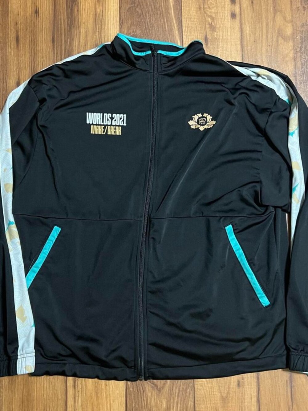 League Of Legends LoL Make Break Worlds 2021 Championship Jacket Sz XL Rare